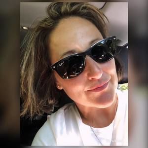 Meet your Posher, Dana